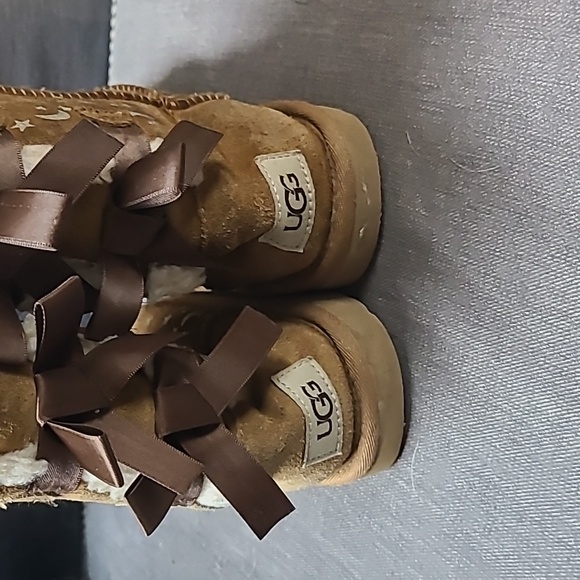 UGG boots - Picture 2 of 6